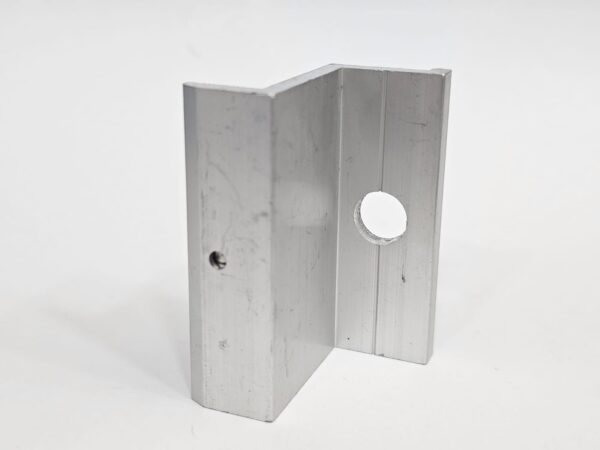 mid clamp with pin