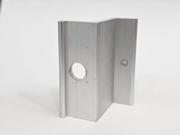 mid clamp with pin