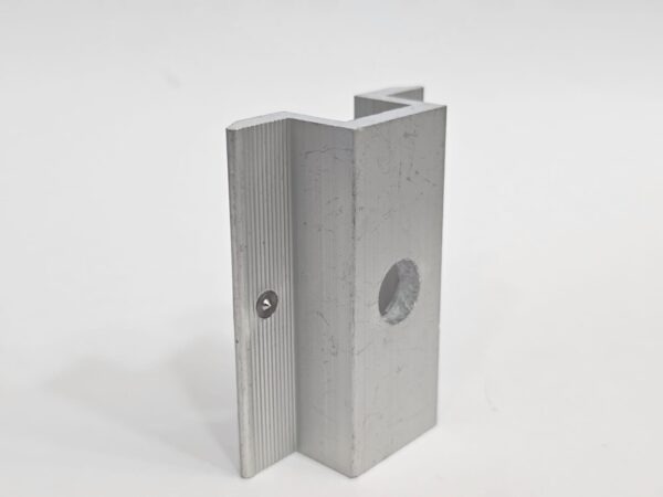 mid clamp with pin