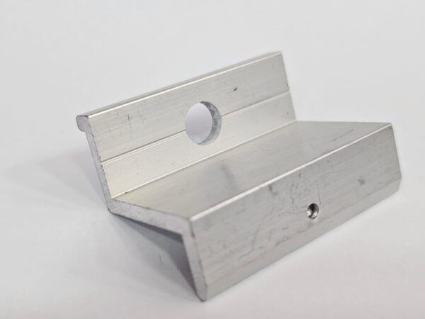 mid clamp with pin